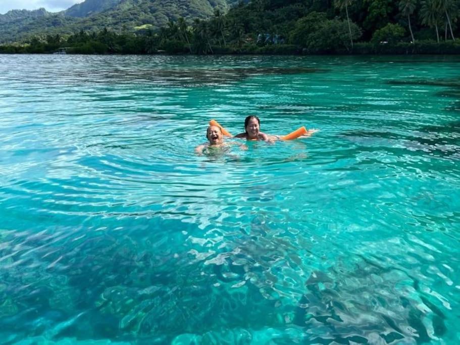 Tehuarupe Surf Studios Haapiti ภายนอก รูปภาพ