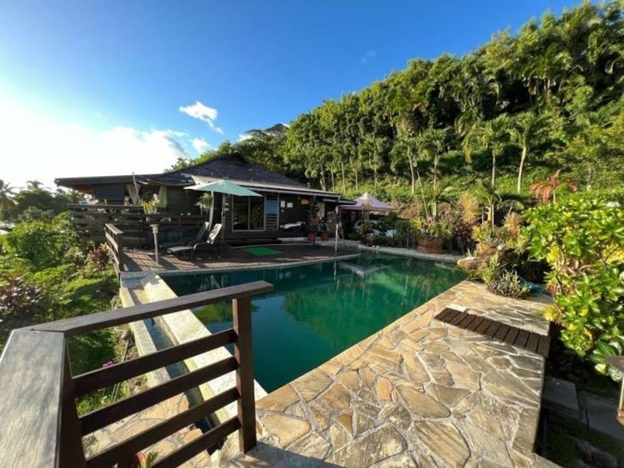 Tehuarupe Surf Studios Haapiti ภายนอก รูปภาพ
