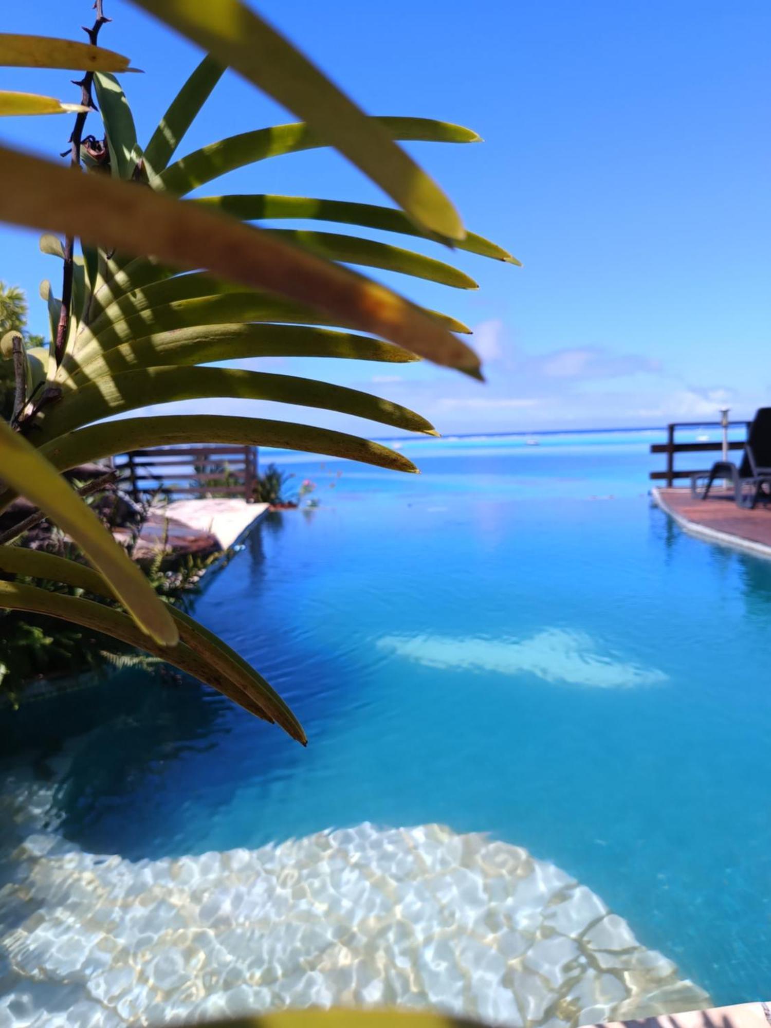 Tehuarupe Surf Studios Haapiti ภายนอก รูปภาพ