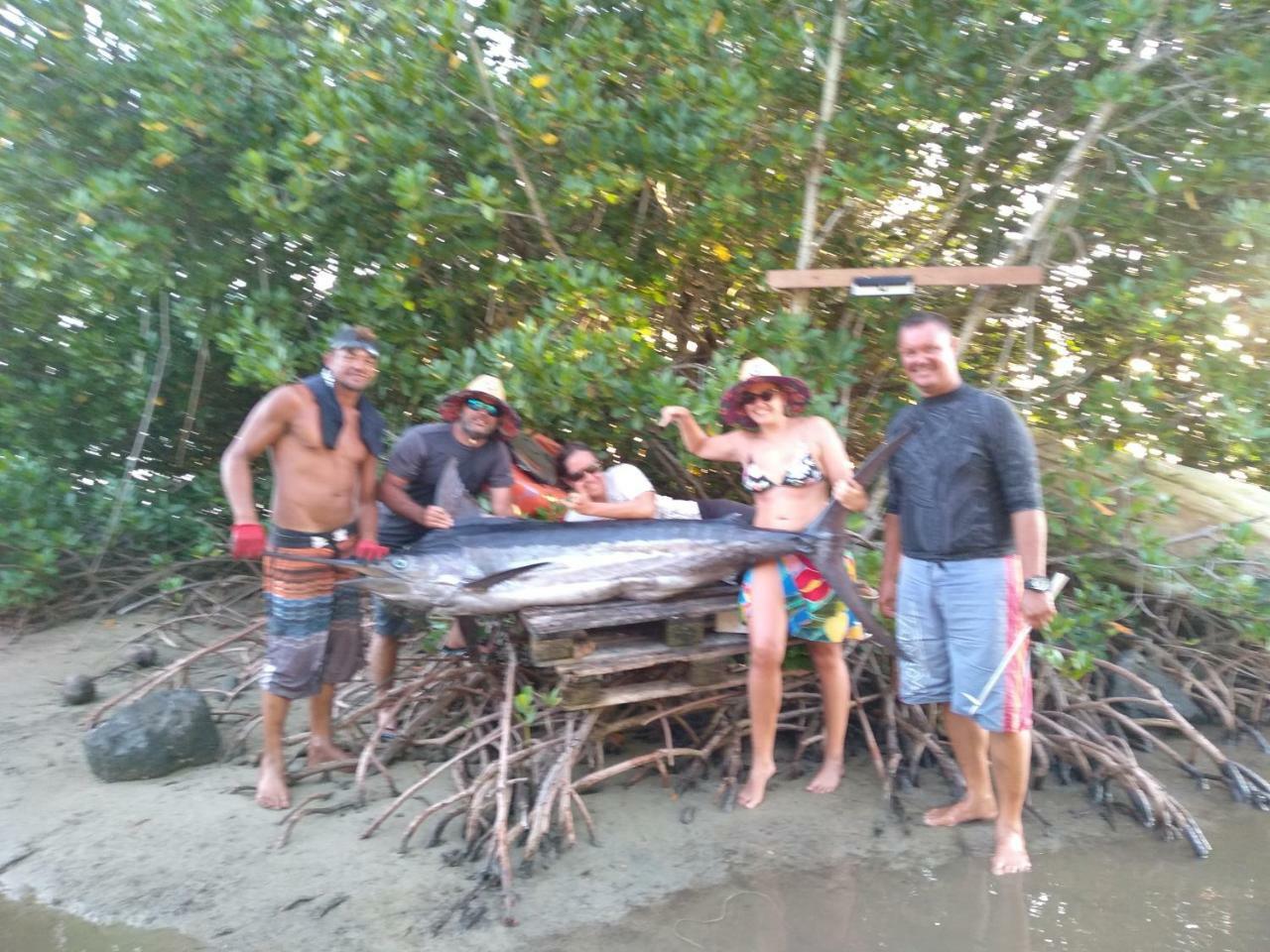 Tehuarupe Surf Studios Haapiti ภายนอก รูปภาพ